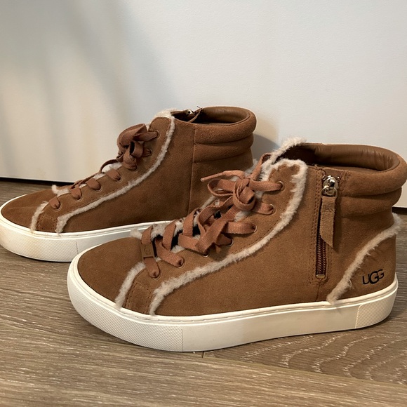 UGG Olli Heritage Sneaker - Picture 5 of 9